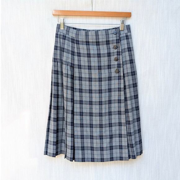 Burberry Wool Blend Plaid Pleated A-line Wrap Skirt, size 6 - Picture 1 of 7